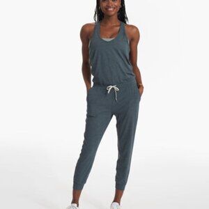 Vuori Lux Jumpsuit 
Color is Heather
EUC